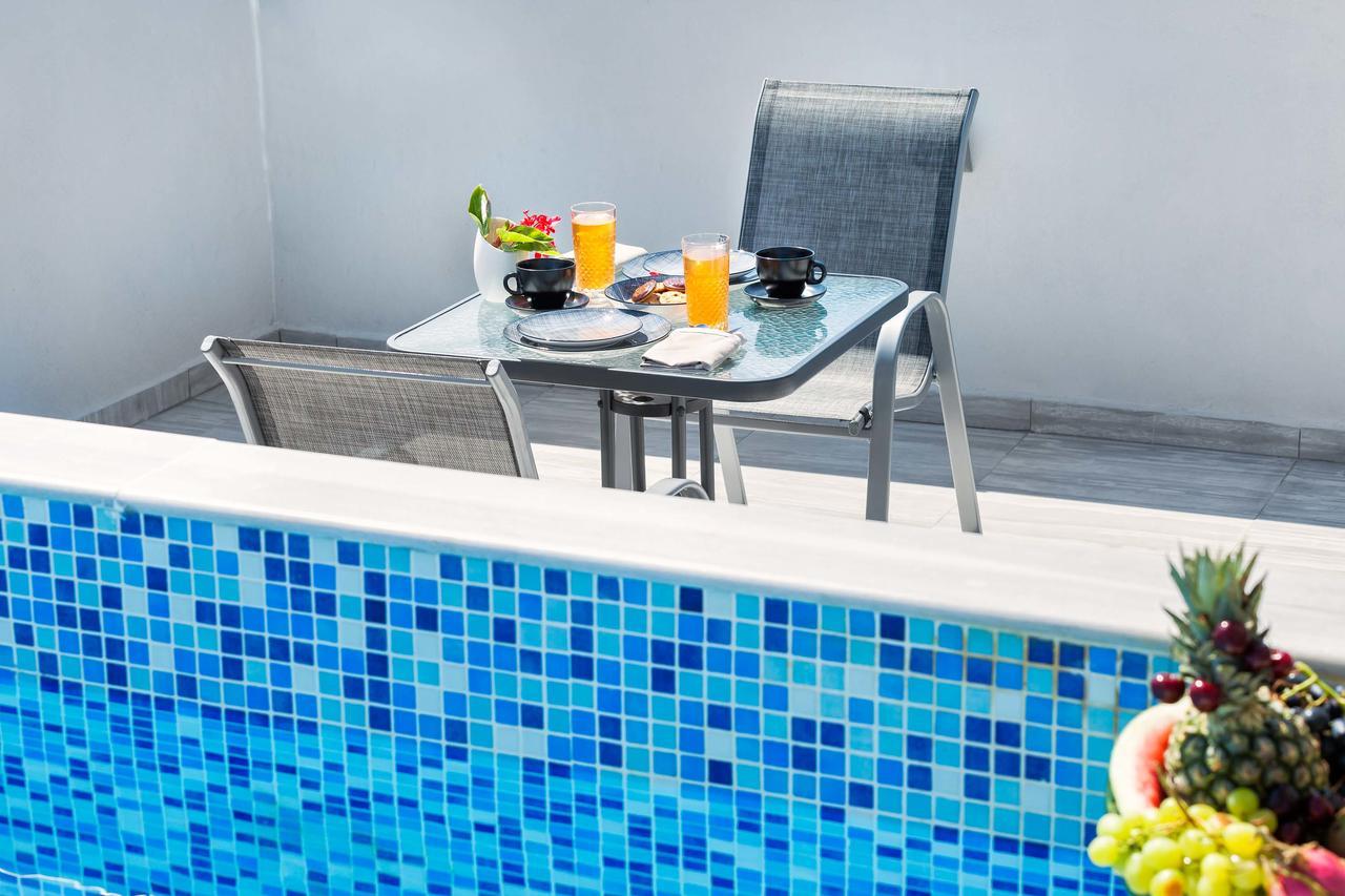 Nymphes Deluxe Accommodation Пефкохори Экстерьер фото